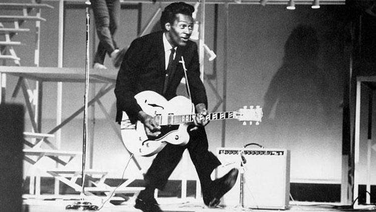 Müzik efsanesi Chuck Berry 90 yaşında hayatını kaybetti