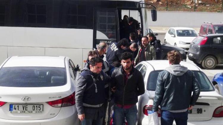Kocaelide PKK operasyonunda 9 kişi adliyede