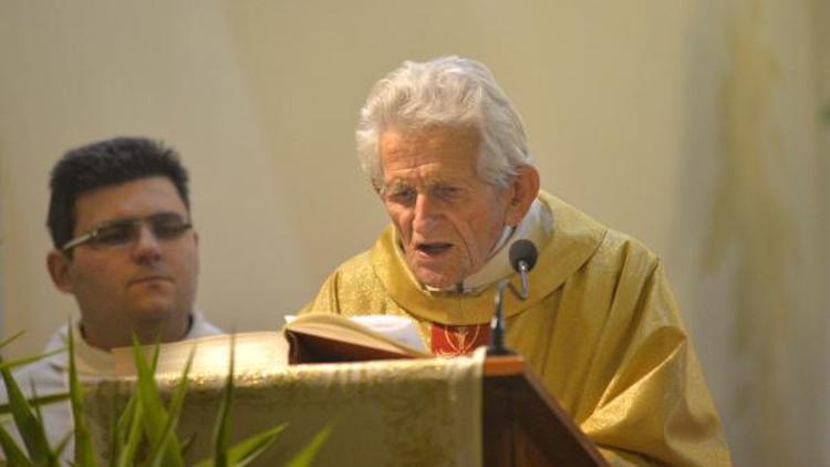 Mersinde Katoliklerin ruhani reisi Roberto Ferrari hayatını kaybetti