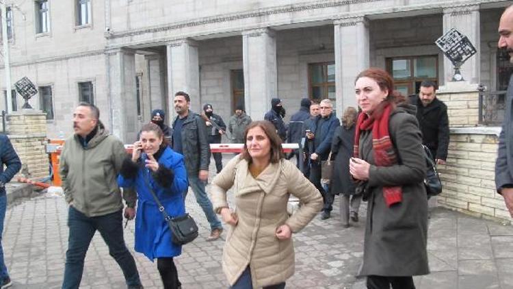 HDPli Taşdemir, Ağrıda gözaltına alındı- ek fotoğraflar