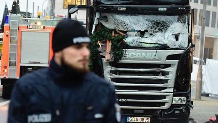 Son Dakika: Berlin saldırganı ile bağlantılı 3 kişi İstanbul’da yakalandı