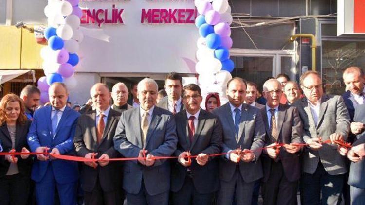 Şehzadelerde gençlik merkezi açıldı