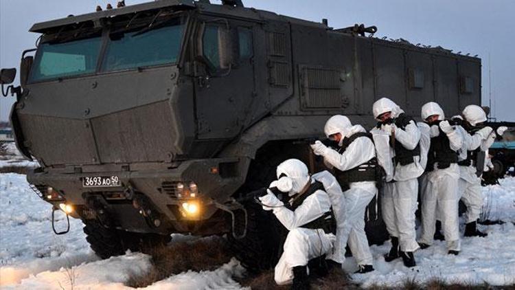 Rusya’dan Kırım’da büyük askeri tatbikat