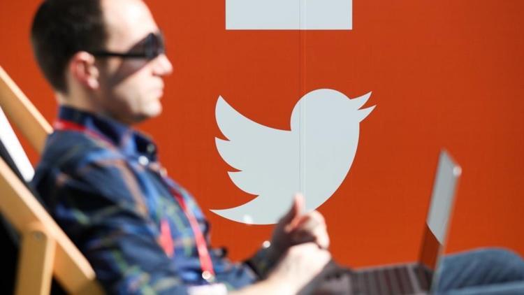 Twitterda binlerce hesap bir bir kapatıldı