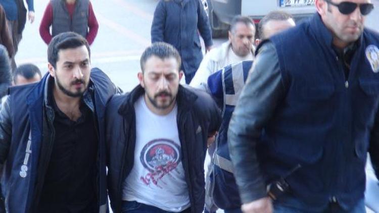 İstanbul’da gasptan aranan şüpheli Edirne’de yakalandı
