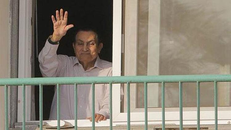 Hüsnü Mübarek 6 yıl süren tutukluluğun ardından serbest bırakıldı