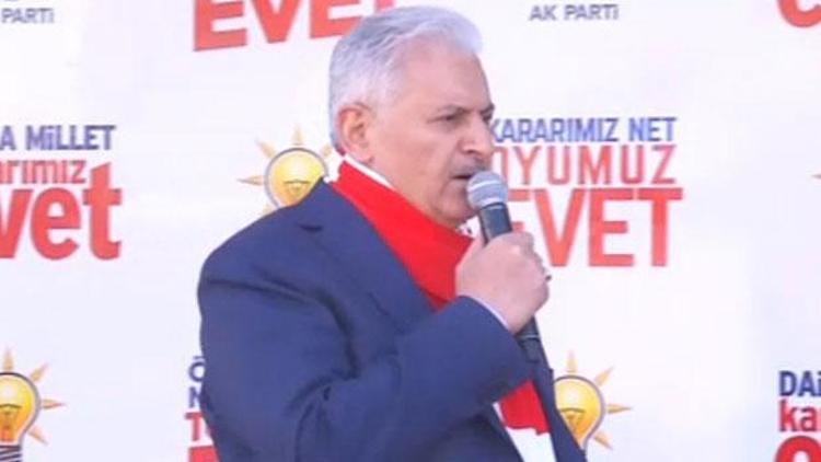 Başbakan Yıldırım: Bir yandan şeytan taşlıyoruz