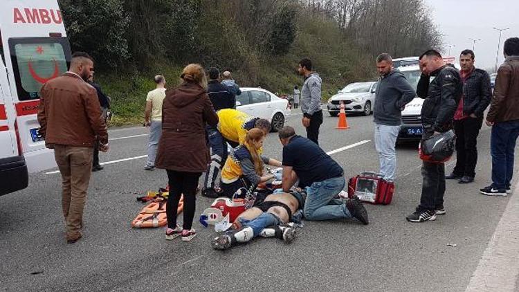 Motosikletçiler otoyolda kaza yaptı: 1 ölü, 2 yaralı