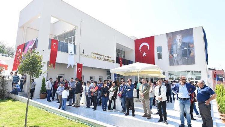 Aliağa Kültür Merkezi açıldı