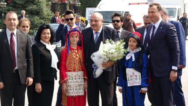 Tuğrul Türkeş: MHP benim 40 yıllık babamın partisi, nasıl benim ilgimi keseceksin