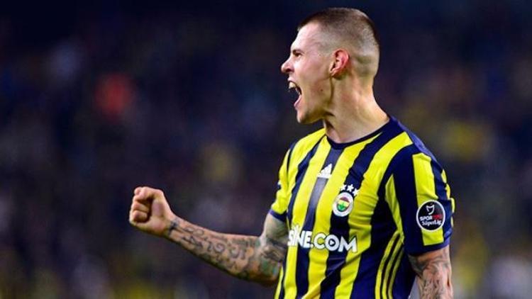 Martin Skrtel fark yarattı Performansı parmak ısırtıyor...