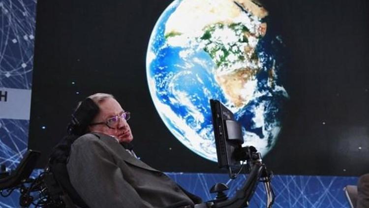 Stephen Hawking istedi, ünlüler sıraya girdi