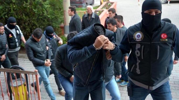 Karabükte uyuşturucu alemine polis baskını: 5 gözaltı
