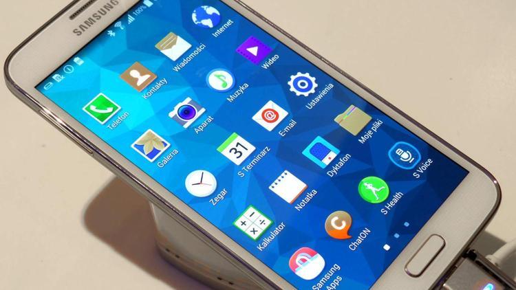 Samsungtan Galaxy S5lere sürpriz güncelleme