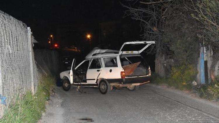 Eyleme giden PKKlıların otomobilinde bomba patladı: 1 terörist ölü, 1 terörist yaralı