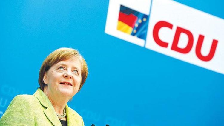 Merkel krizden sonra fikrini değiştirdi