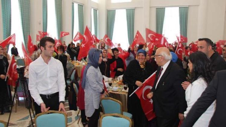 Bakan Avcı kadınlara yeni hükümet sistemini anlattı