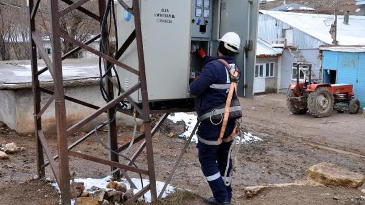 Enerji nakil hatları yenilenecek