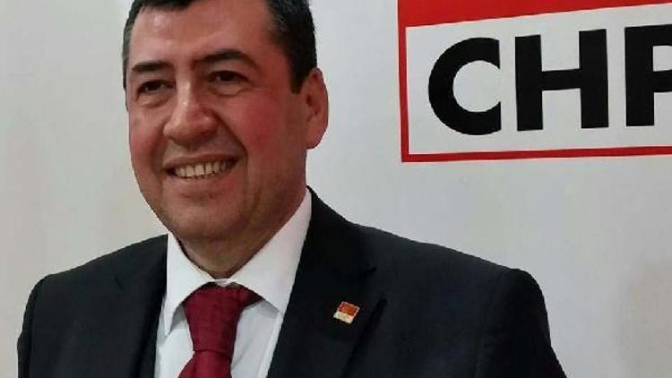 Burhaniyede CHPden, Ak Partili başkana İzmir Marşı tepkisi