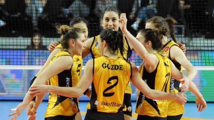 VakıfBank yarı finale yükseldi