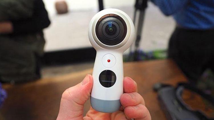 Samsungtan 4K kayıt yapan mini kamera