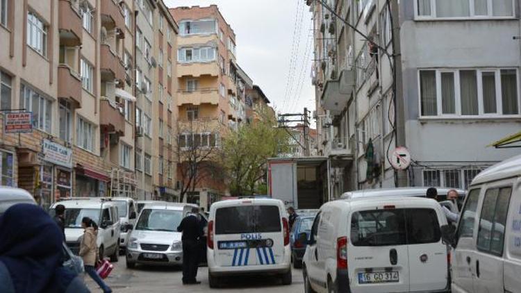 Bursada, kendisini aldattığını öne sürdüğü eşini öldürdü