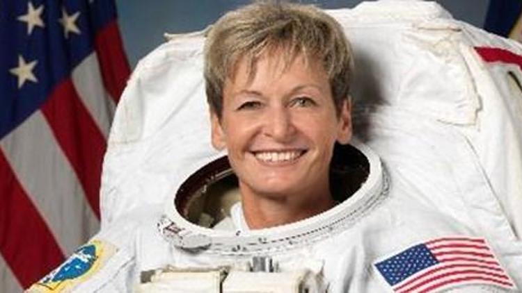 Kadın astronottan uzayda yürüyüş rekoru