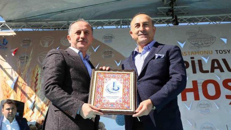 Dışişleri Bakanı Çavuşoğlu Tosya Pilav Festivaline katıldı