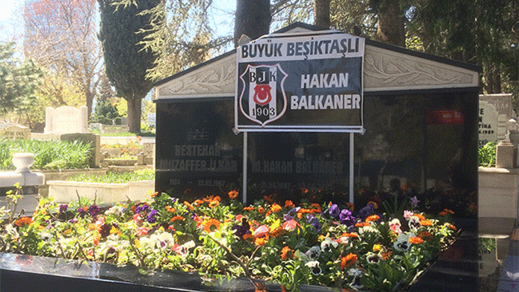 Hakan Balkaner dualarla anıldı