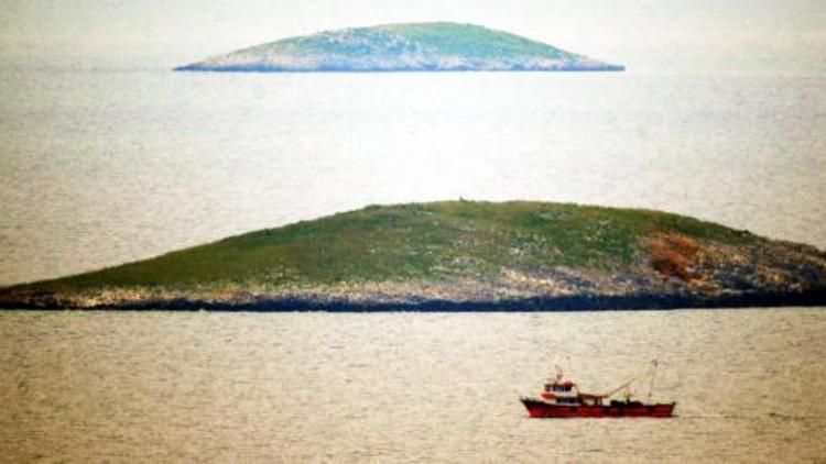 Türk balıkçılar Kardak yakınında avlandı