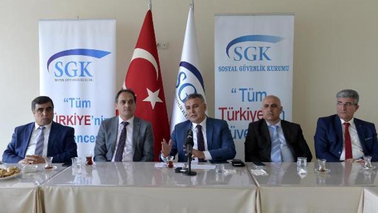 Genel Sağlık Sigortasında 6.3 milyon kişi 53 lira ile borcunu sıfırlayacak