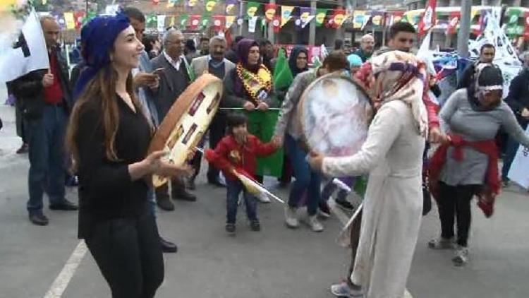 fotoğraflar//Kadıköyde HDPden referandum mitingi