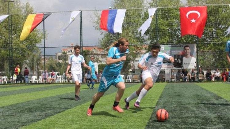 Kemerde Dostluk ve Kardeşlik Futbol Turnuvası