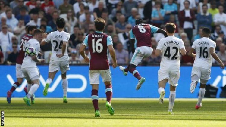 West Ham derin bir nefes aldı