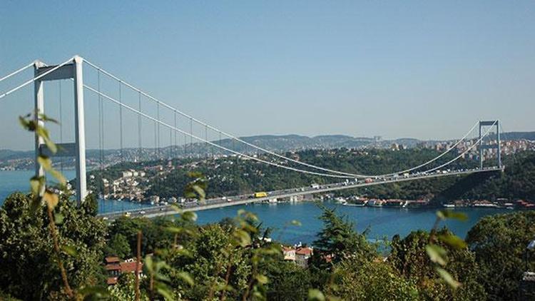 Bakandan Boğaz köprülerinde çift ücretlendirme iddialarıyla ilgili açıklama