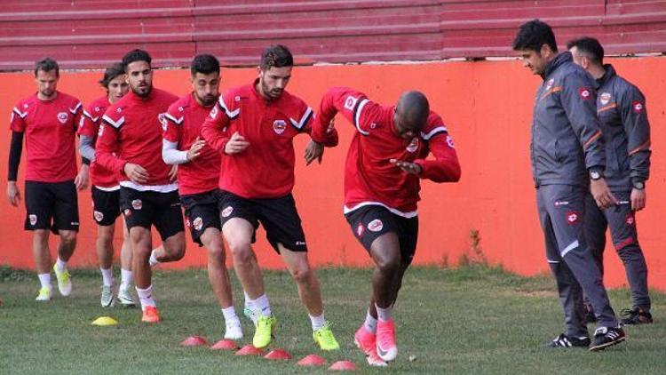 Adanaspor, galibiyet peşinde