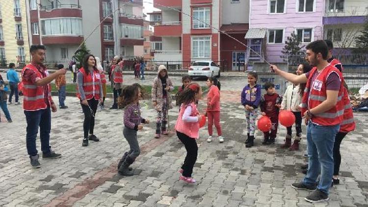 Kızılaydan Haydi Çocuklar Oyuna etkinliği