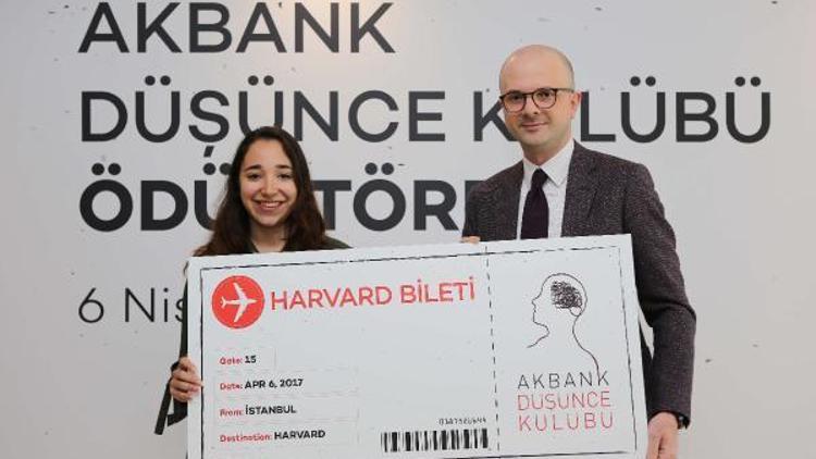 Akbank Y-Kuşağı banka tasarımı birincisini Harvard Yaz Okuluna yolluyor