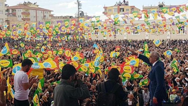 HDPli Önder: 100 Belediyeyi gasp ediyorlar, demokrasi nutukları atıyorlar