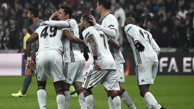 Beşiktaş yarı final için avantaj peşinde