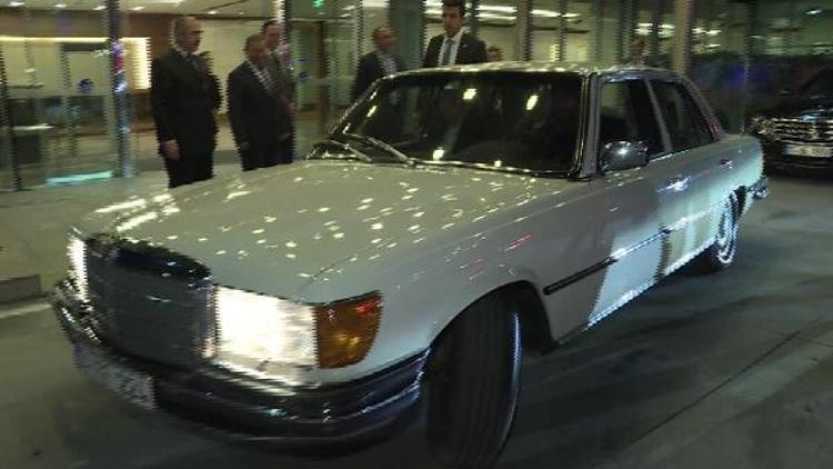 Başbakan Yıldırım, Erzincanlılar buluşmasına klasik otomobille gitti (1)