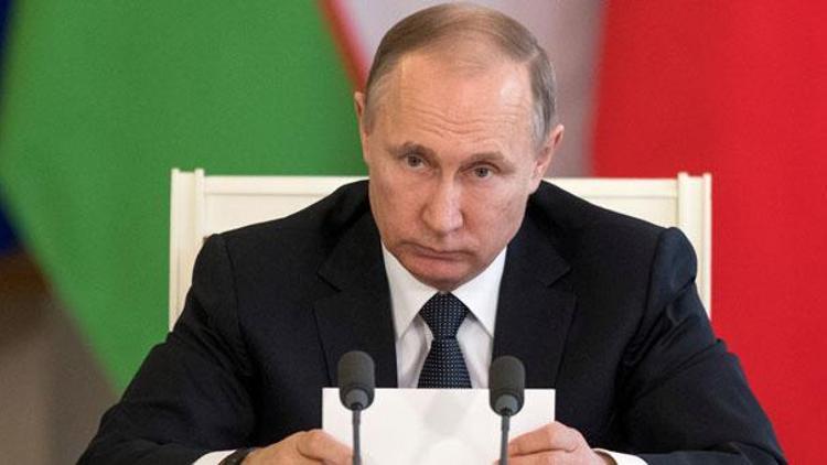 Rusyada kritik görüşme: Putin, Tillersonı kabul etti