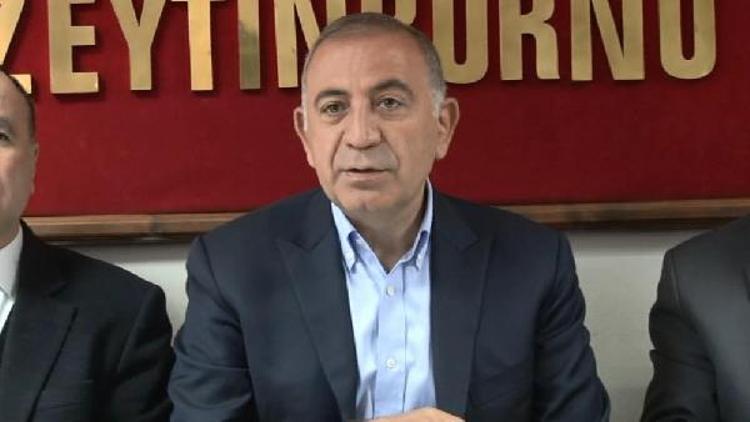 Gürsel Tekin: Sayın Başbakanın yerinde olsam kesinlikle gider hayır veririm