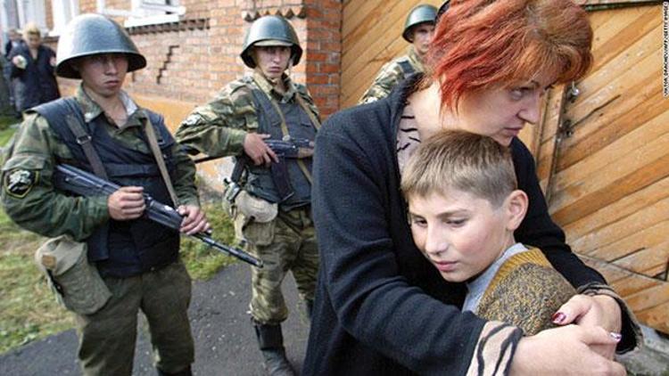 AİHM’den Rusya’ya Beslan cezası