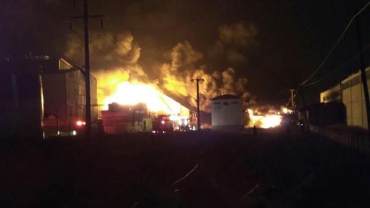 Afyonkarahisar’da yağ fabrikasında patlama ve yangın