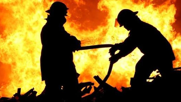 Karakolda yangın: 14 asker dumandan etkilendi