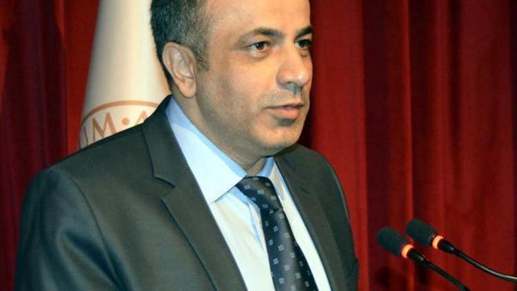 Prof.Dr. Akgün: Sinema ve medya gerçekleri rüya gibi sunuyor