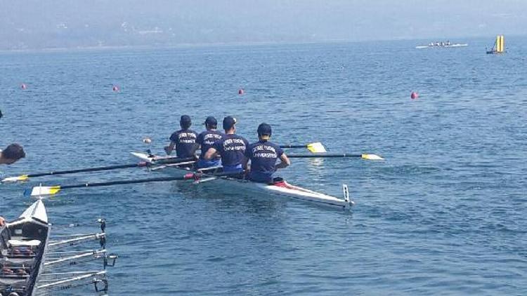 Gebze Teknik Üniversitesi kürek takımı üçüncü oldu