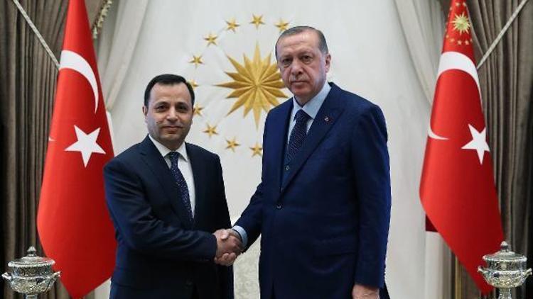 Cumhurbaşkanı Erdoğan, AYM Başkanı Arslanı kabul etti