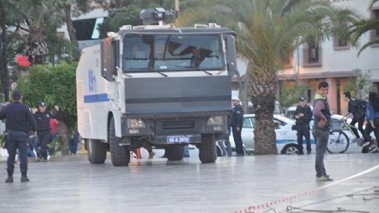 YSKyı protesto etmek isteyen CHPlilere polis engeli